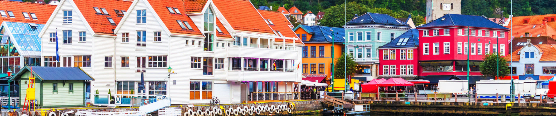 Vue sur le port de Bergen et ses maisons colorées