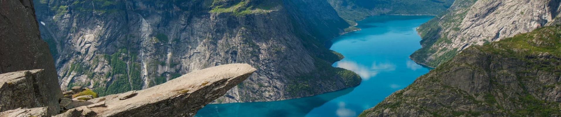 Panorama sur le célèbre Trolltunga